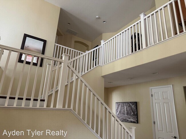 Building Photo - 5 br, 3 bath House - 6862 Buchet Dr