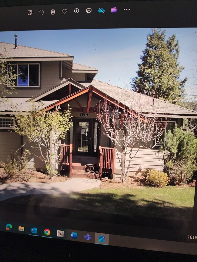 Building Photo - 5027 Falcon Dr