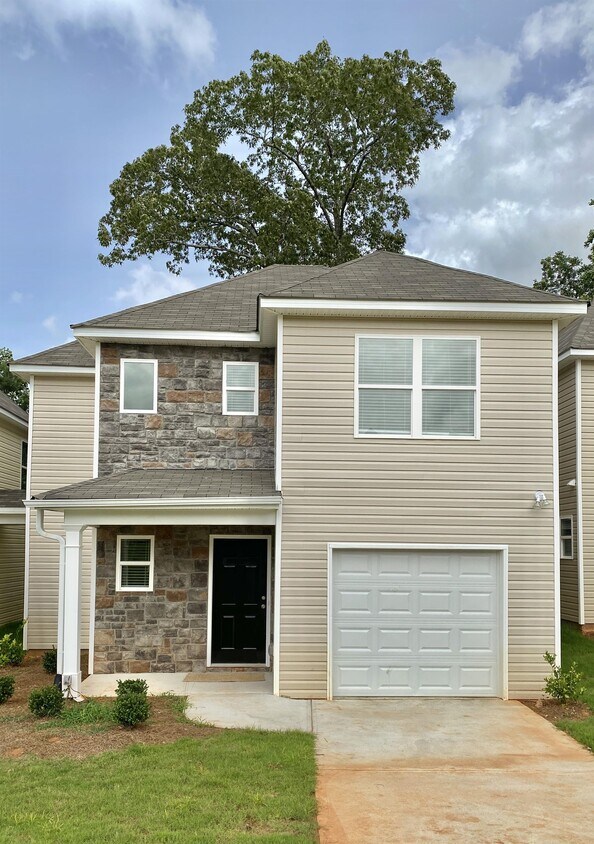 Primary Photo - 663 Carlton Pointe Dr