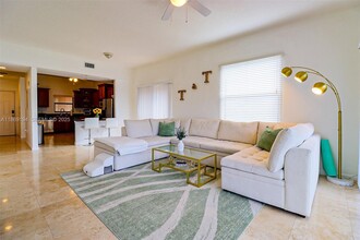 Building Photo - 1650 Presidential Way