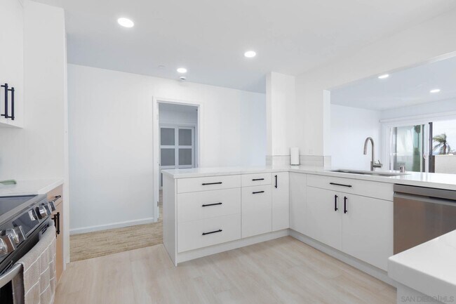 Foto del edificio - 7550 Eads Ave