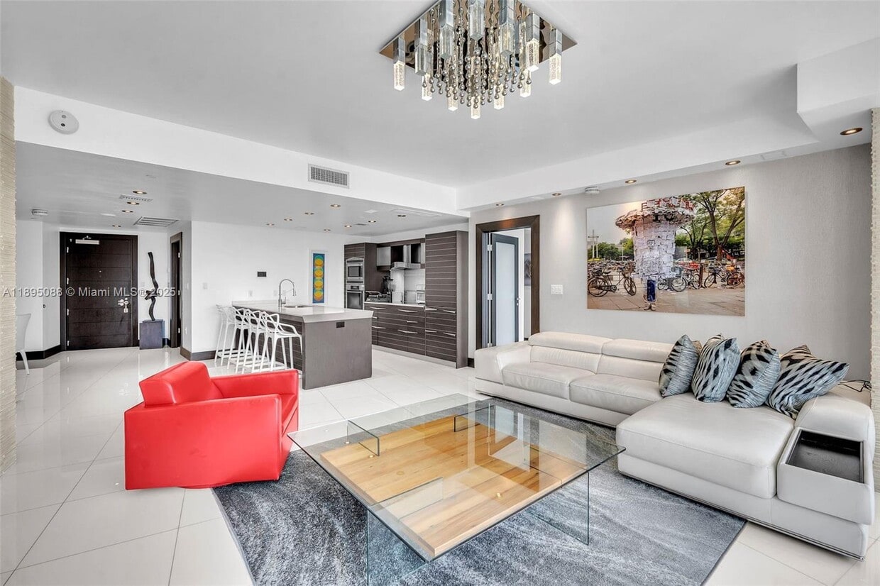 Foto principal - 200 Biscayne Blvd Way