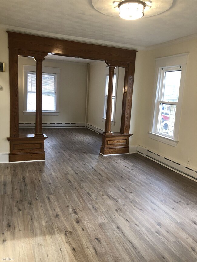 Building Photo - 4 br, 1 bath Duplex - 2115 Adams Avenue 2115