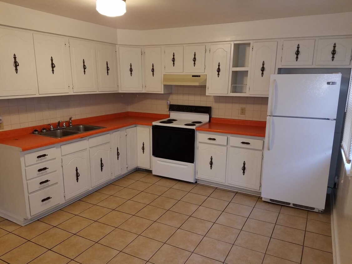 Foto principal - 509 N 3rd Ave E