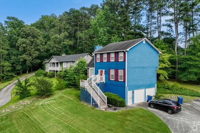 Vibrant split-level homes can commonly be found in Riverdale.
