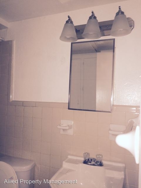 Foto del edificio - 515 Flook St