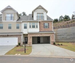 Building Photo - 2170 Manor Pointe Dr
