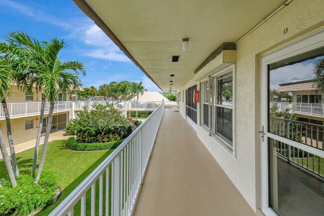 Building Photo - 632 Snug Harbor Dr