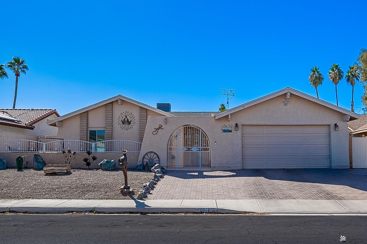 Primary Photo - 3133 W 16th Pl
