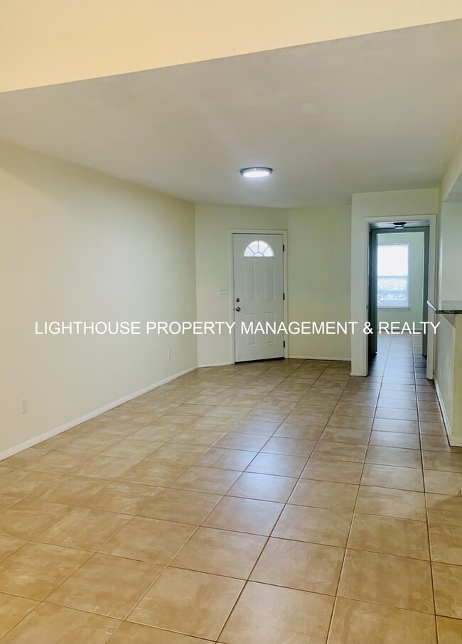 Foto del edificio - Gorgeous St. Augustine Townhome! Minutes f...