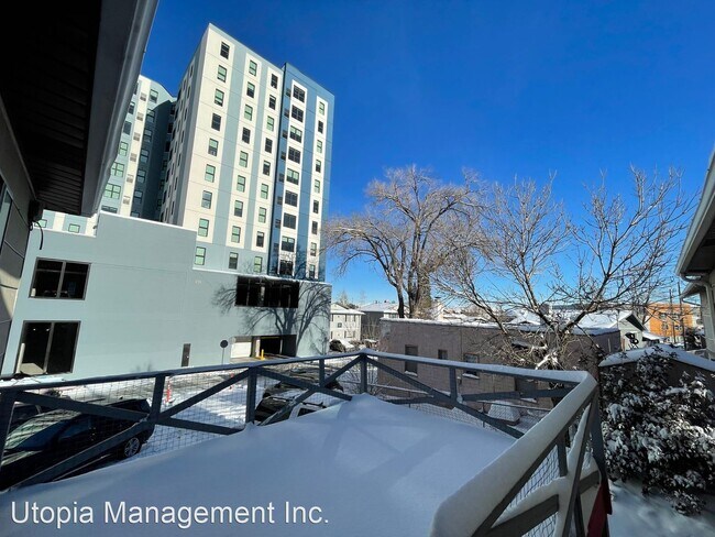 Foto del edificio - 3 br, 2 bath House - 1430 Hillside Drive