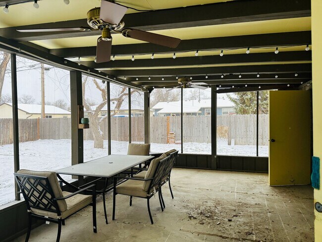 Building Photo - 2 Bedroom House, West End, Billings, MT