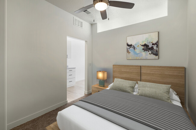 Studio Bedroom - City Lofts Apartments