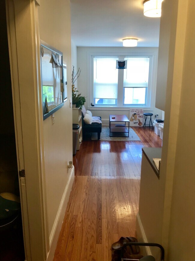 Building Photo - 83 Harvard St