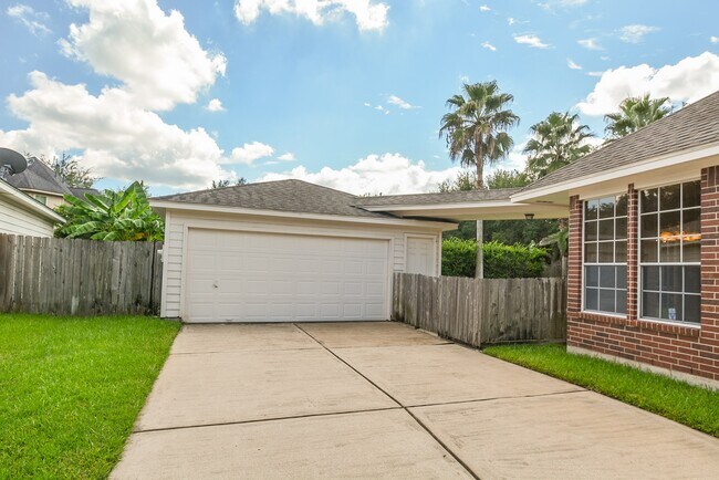 Foto del edificio - 17415 Fountainview Cir