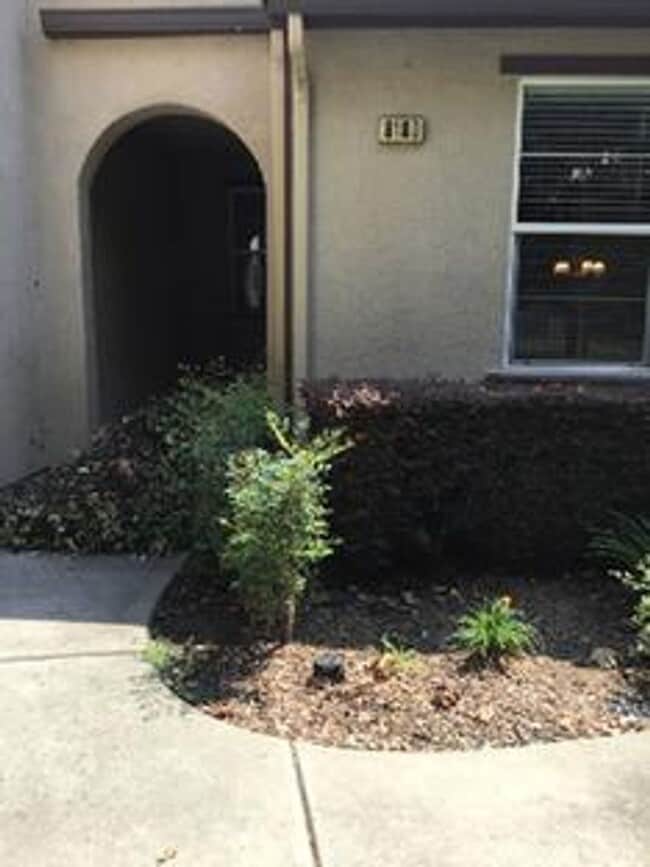 Building Photo - 8180 Crystal Walk Cir