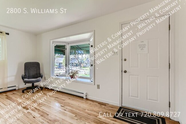 Building Photo - Charming 5 bedroom 2 Bath in Denver!