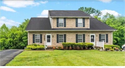 Building Photo - 1508 Cassell Ln