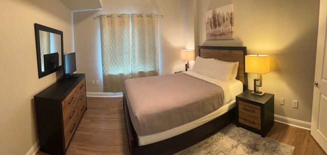 Foto del edificio - 3920 Sharon Rd