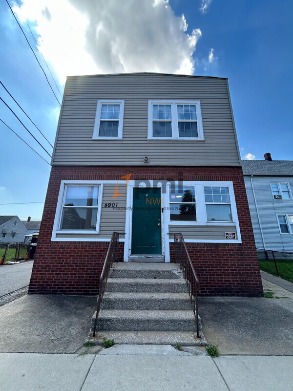 Foto del edificio - 4901 Walsh Ave