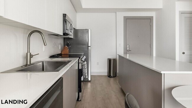 Foto del edificio - 1155 NE 126th St