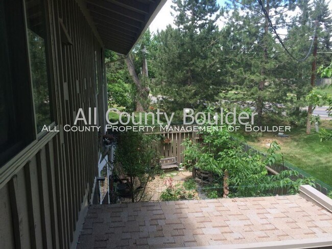 Building Photo - Niwot Condominium