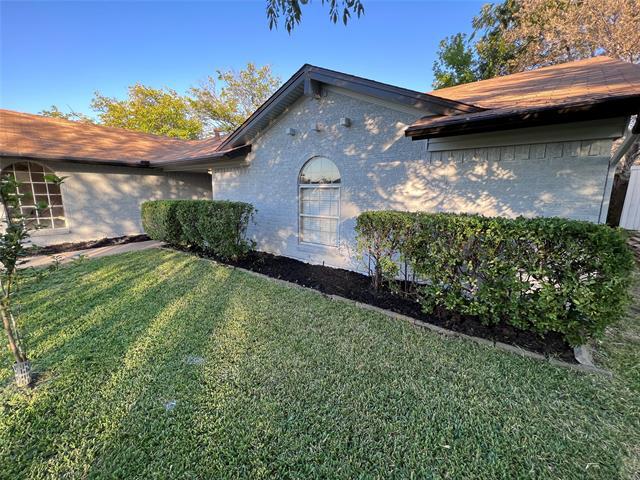 Building Photo - 2905 Portales Dr