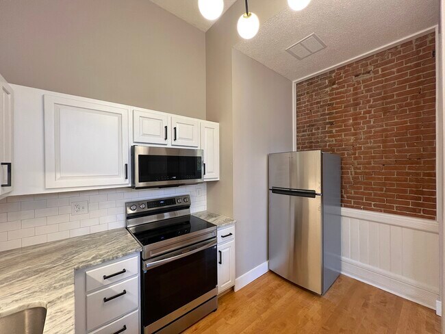 Foto del edificio - 27 Hillside Pl