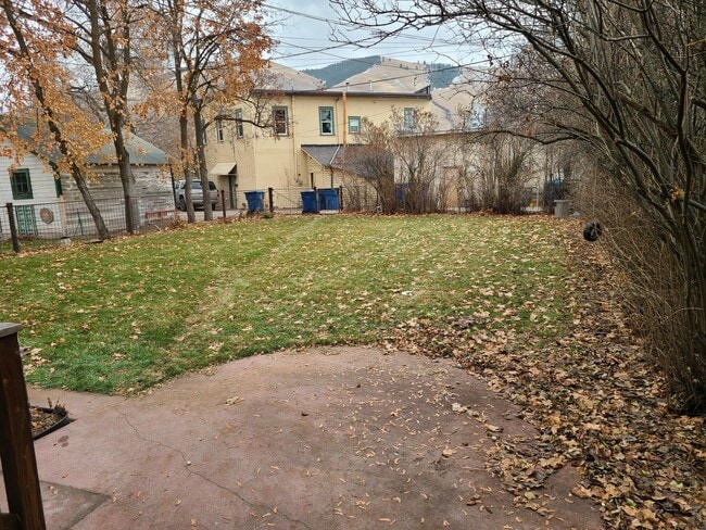 Foto del edificio - Three Bedroom House in Central Missoula