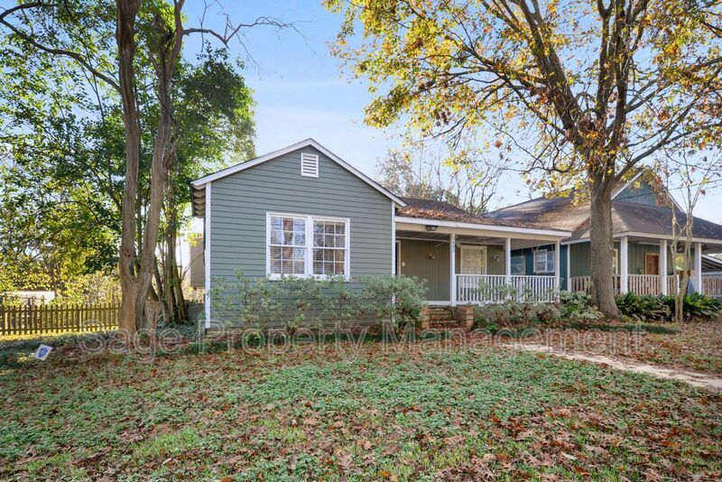 2405 Orpine Ave Unit Main House, Baton Rouge, LA 70808 Condo for Rent in Baton Rouge, LA