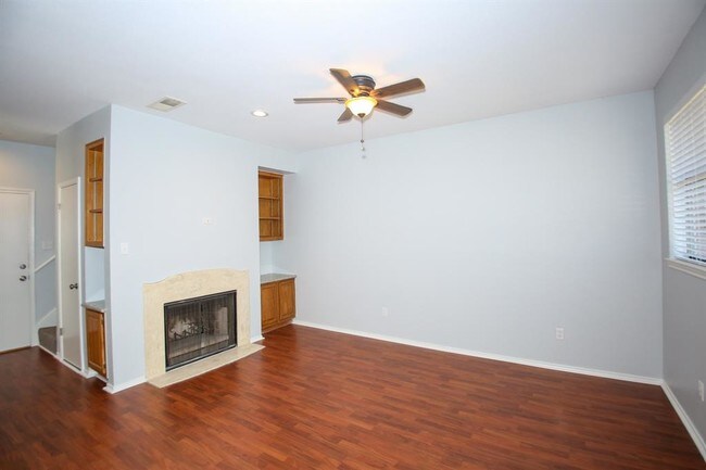 Building Photo - 1103 Dulles Ave
