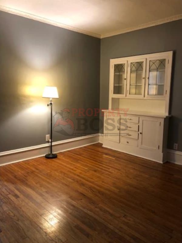 Foto del edificio - 802 Pine St