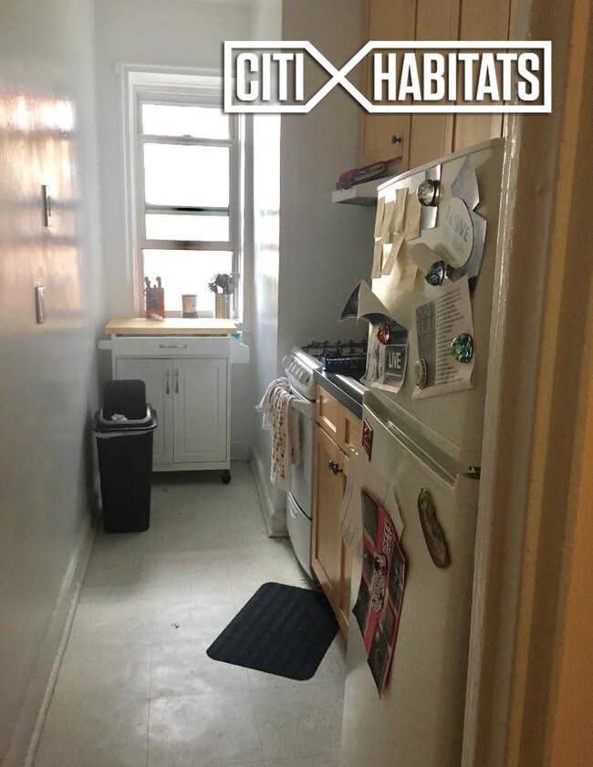 Building Photo - 7272 112th St