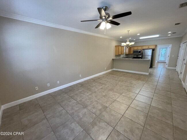 Foto del edificio - 8637 Marlin Pl