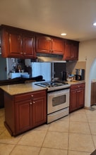 Building Photo - 1581 W Cardella Rd Building Photo - 1581 W Cardella Rd