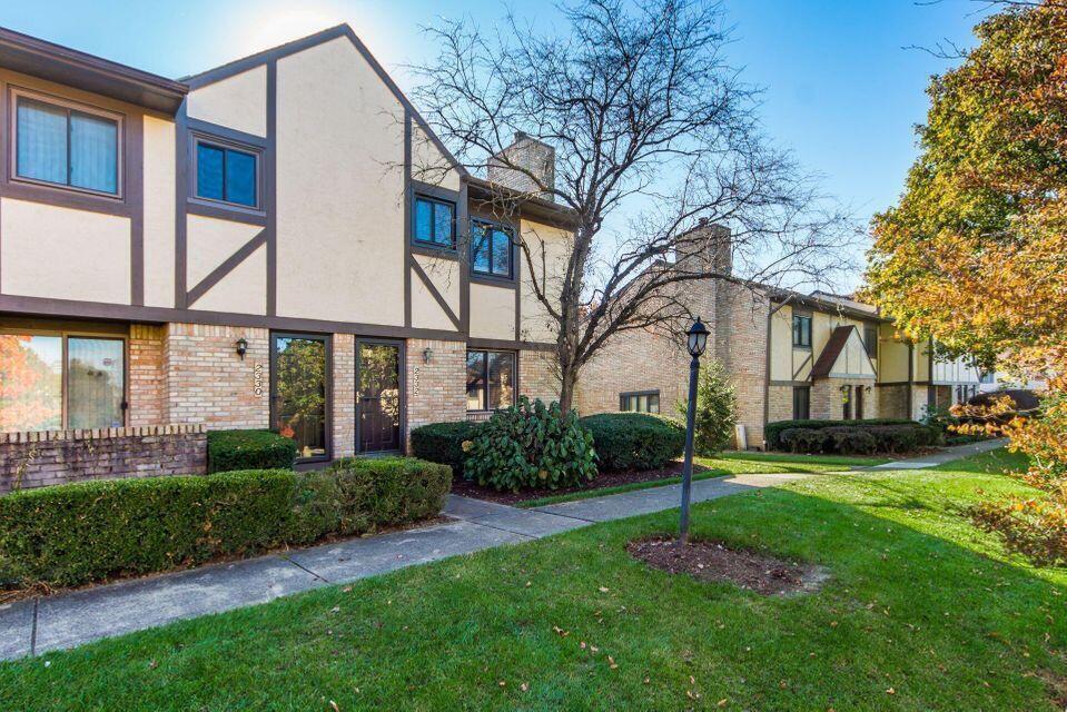 2332 Gavinley Way Unit 30, Columbus, OH 43220 Condo for Rent in Columbus, OH