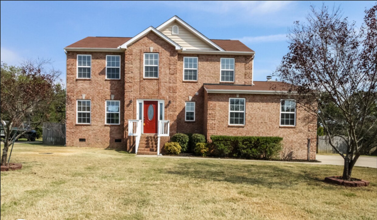 1129 Matheus Dr, Murfreesboro, TN 37128 House Rental in Murfreesboro