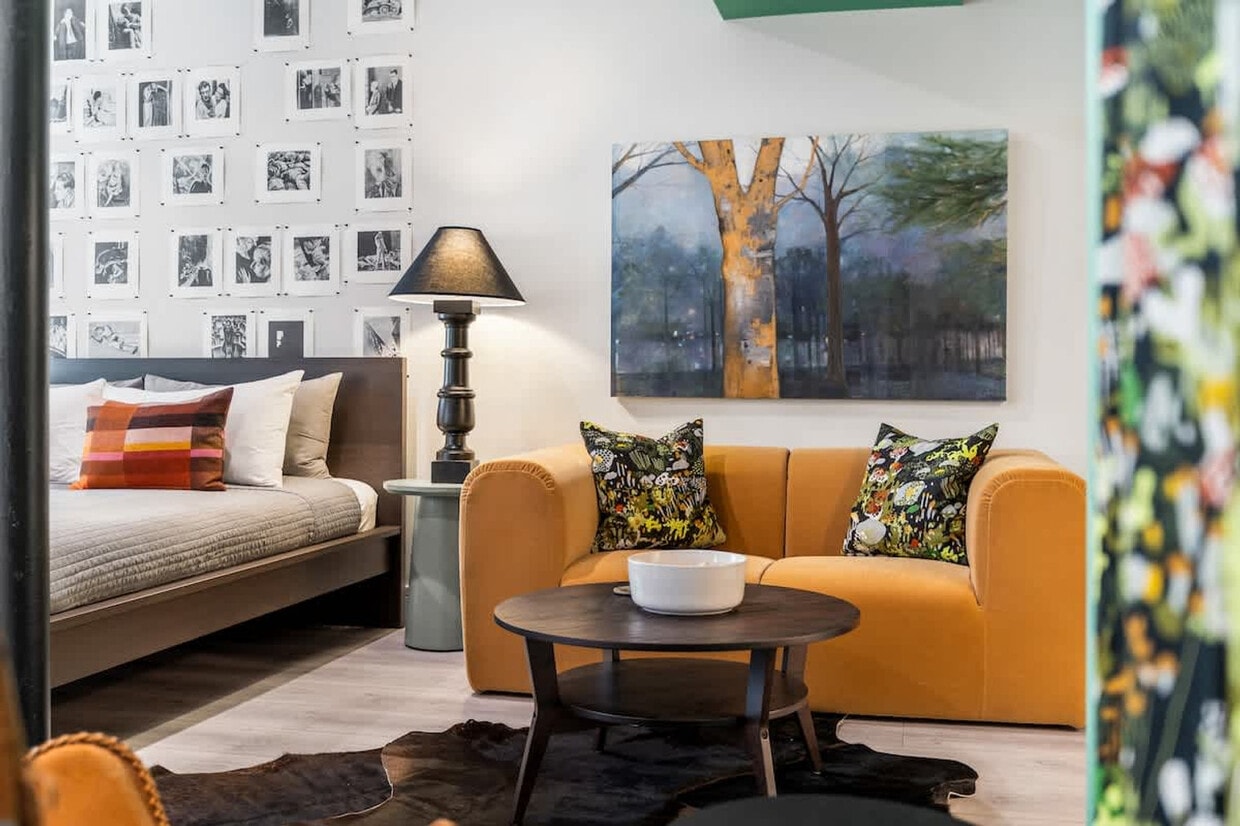 Foto principal - 4526 N Wolcott Ave