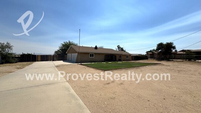 Building Photo - 9811 Arroyo Ave