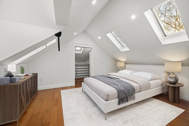 Foto del edificio - 1045 Adams St