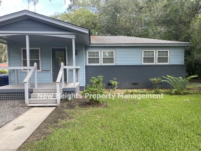 Building Photo - 1631 Pierpont Avenue