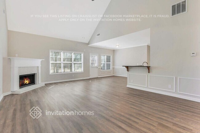 Building Photo - 495 Langley Creek Dr