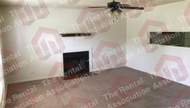 Foto del edificio - 133 Jennifer Ln