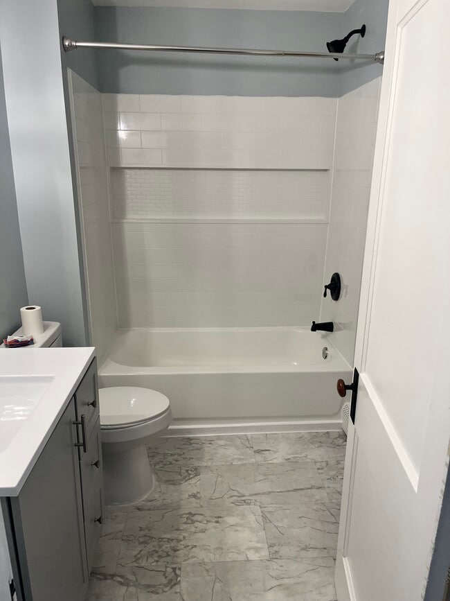 Bathroom - 176 Pleasant St