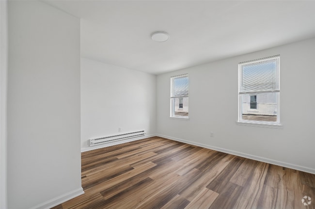 Building Photo - 6154 Glenmore Ave