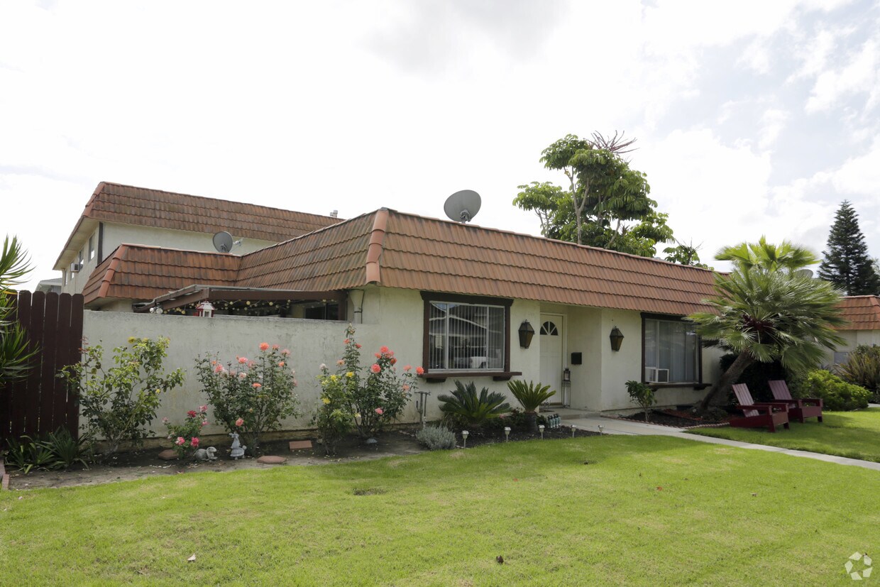 Building Photo - 3106 Cassia Ave