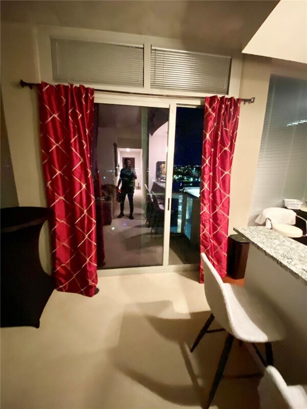 Foto del edificio - 777 N Ashley Dr