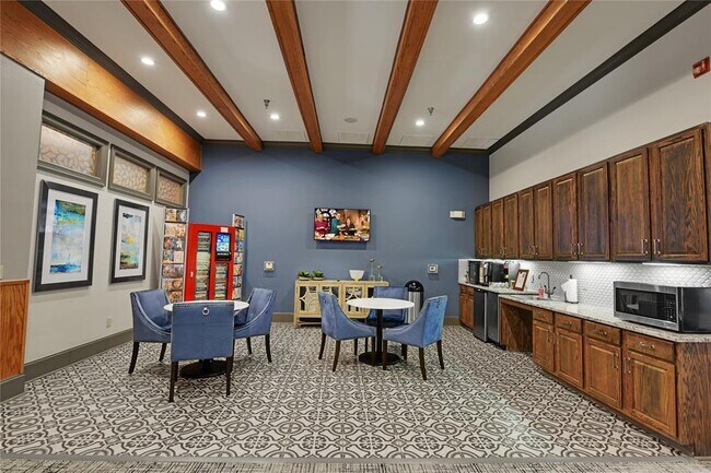 Foto del edificio - 12601 Bee Cave Pkwy
