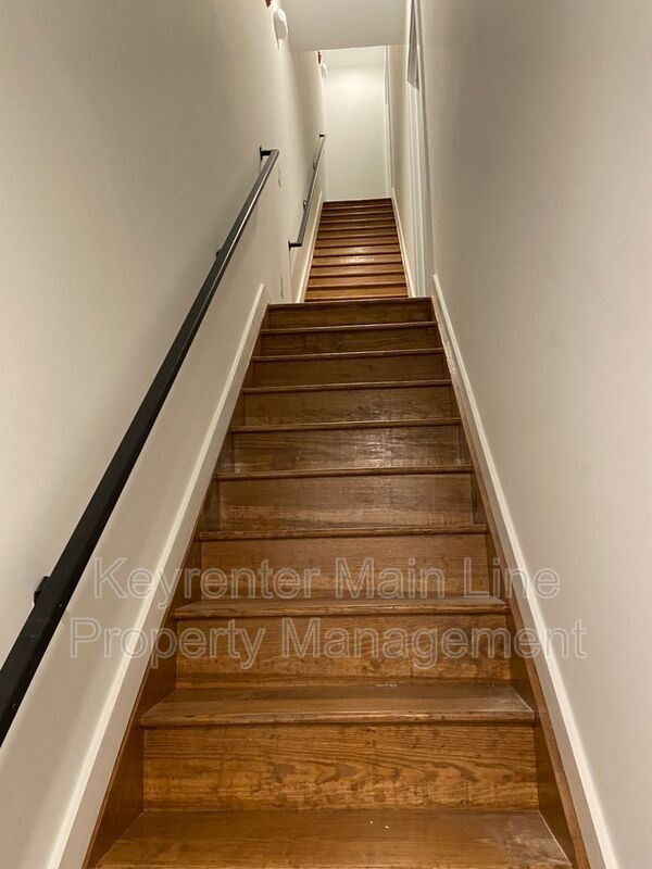 Foto del edificio - 725 N 39th St
