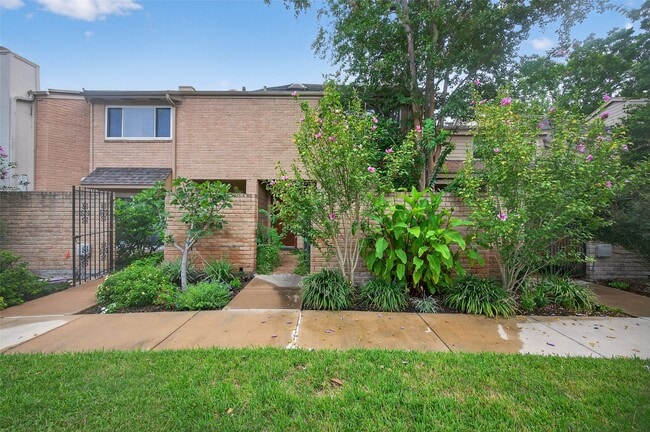 Building Photo - 12625 Memorial Dr